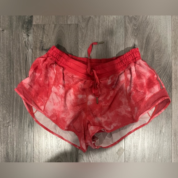 $600 for 16 piece lululemon and Iviva bundle. Everything is in great condition! - Picture 5 of 16